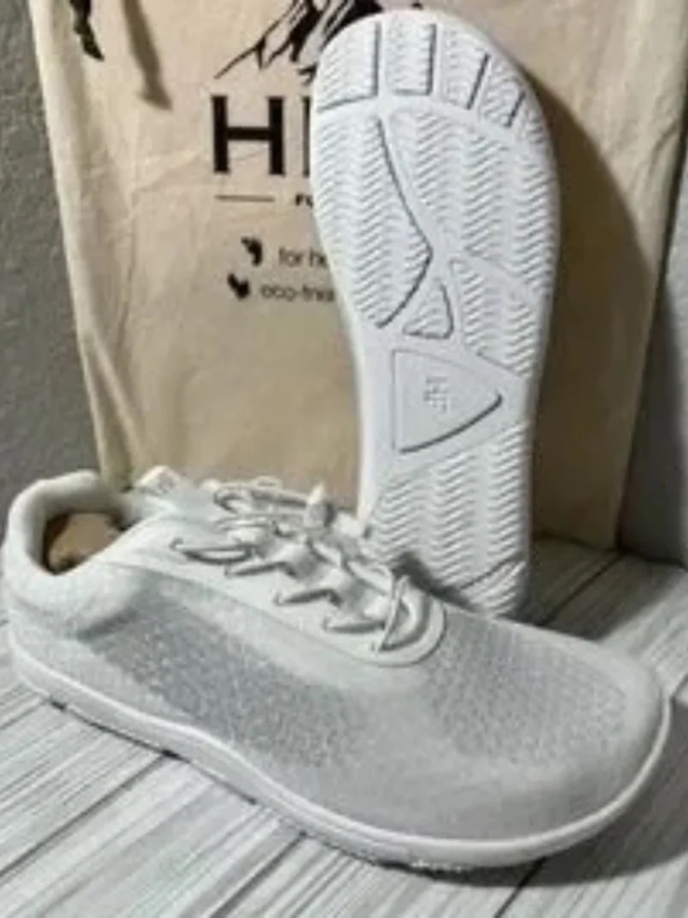 Hike footwear Cloud Ergonomic Supportive Barefoot sneakers white women's EU 39